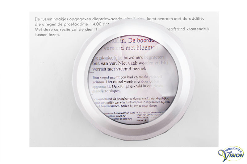 Standloep met LED verlichting en instelbare vergroting van 5 tot 7 maal