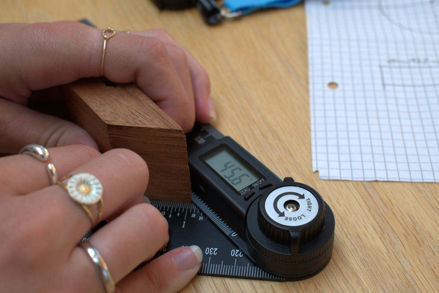 Ikonn Gemred hoekmeter